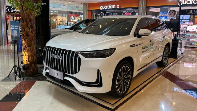 Jaecoo J8: SUV Premium Nasional, Tantangan Baru di Pasar Otomotif