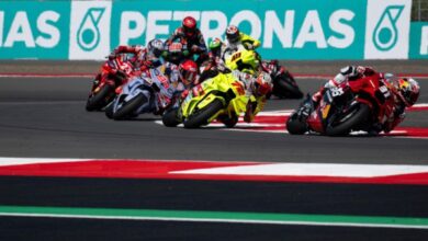 MotoGP 2025: Kejutan Bezzecchi, Marquez Kokoh di Puncak?