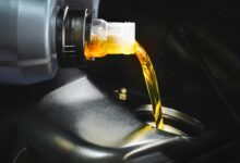 Oli Mobil vs Motor: Perbedaan Fatal & Risiko Penggunaan