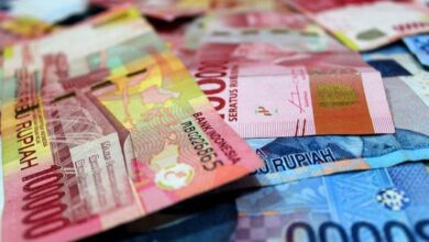 Sopir Taksi Online: Tolak Potongan Komisi 10%, Perang Harga?