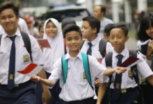 10 SMP Negeri Terbaik Jakarta: Unggul, Terjangkau, & Ramah Kantong