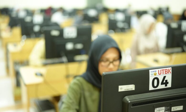 Anak Gagal UTBK? 3 Cara Tepat Dukung Mereka, Bukan Marahi