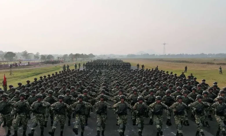 Evakuasi Darurat WNI Iran-Israel: TNI Siap, Menanti Arahan Kemenlu