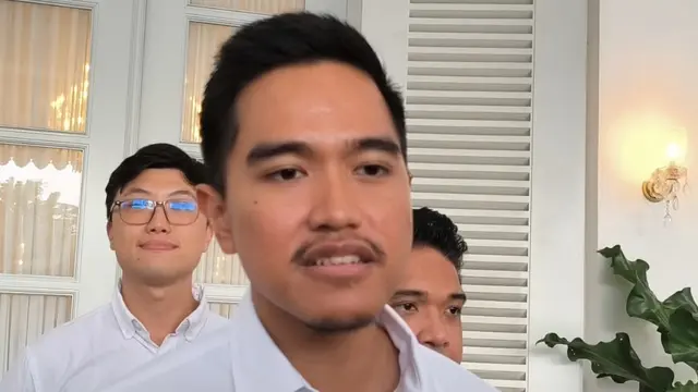 Kaesang Pangarep-Pramono Anung Bertemu: Jokowi dan PSI? Misteri Terungkap