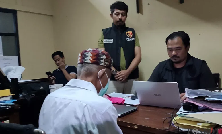 Kakek Cabuli Cucu Tetangga Pandeglang: Ancaman 12 Tahun Penjara!