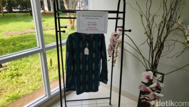 Lelang KPK: Baju Sutera Murah Meriah, Terjual Rp 5,6 Juta!