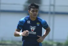 Rachmat Irianto Balik ke Persebaya? Bursa Transfer Persib Panas