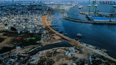 Raksasa Beton Penyelamat Pantai: Mega Proyek Giant Sea Wall, Mahal Tapi Layak?