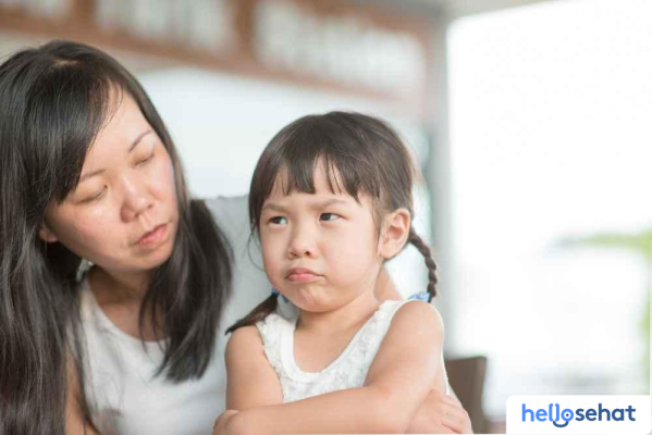 Strawberry Parents: Dampak Pola Asuh Manja pada Perkembangan Anak