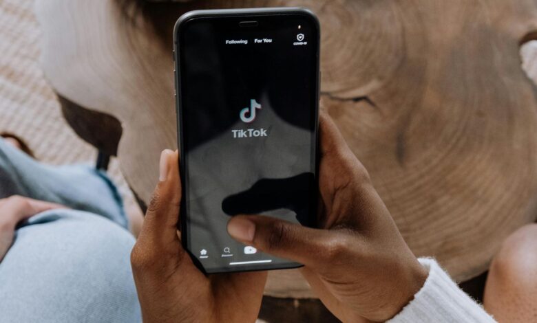 TikTok FYP: Algoritma Baru, Konten Lebih Relevan