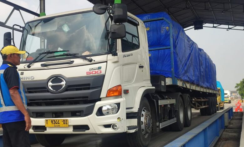 Truk ODOL: Kapan Tilang Diberlakukan? Simak Jadwalnya!