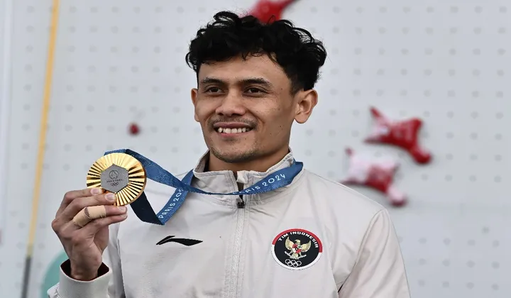 Veddriq Leonardo: Emas Olimpiade Paris 2024, Panjat Tebing Indonesia!