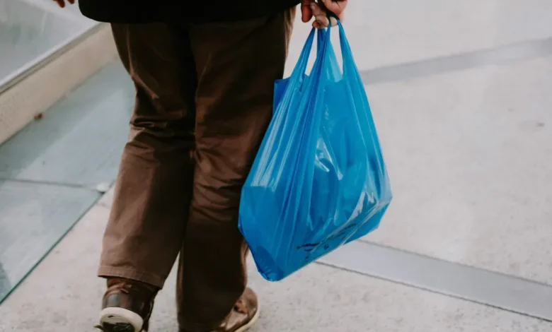 Hari Tanpa Kantong Plastik: Sejarah, Dampak, dan Aksi 3 Juli
