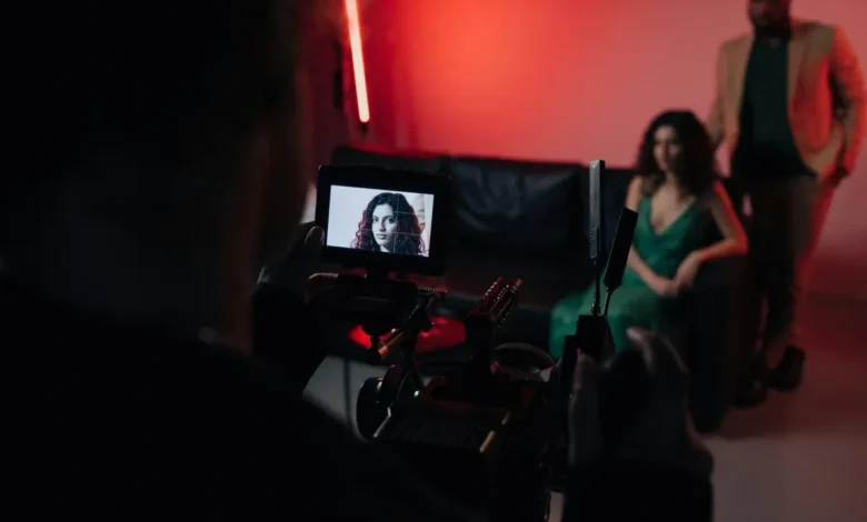 Skandal Syur Oknum Polisi & Selebgram Ambon: Terungkap Identitasnya