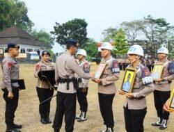 Satbrimob Polda Maluku PTDH 8 Anggota, Tegaskan Disiplin dan Kode Etik